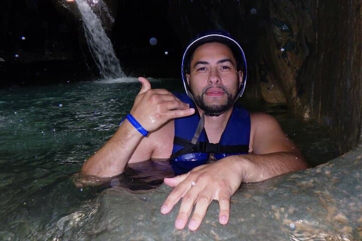 Puerto Plata Combo: Zipline Adventure and Damajagua Waterfalls (27 Charcos) photo 3