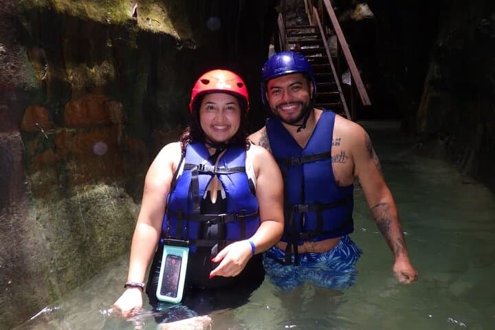 Puerto Plata Combo: Zipline Adventure and Damajagua Waterfalls (27 Charcos) photo 5