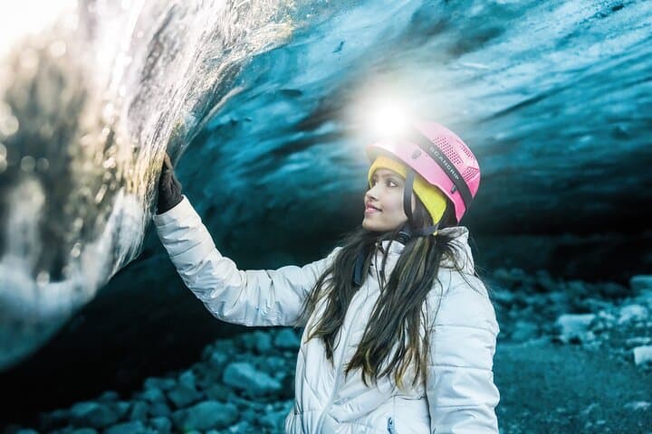 Private Vatnajökull Glacier Hike, Ice Caves & Diamond Beach Photoshoot