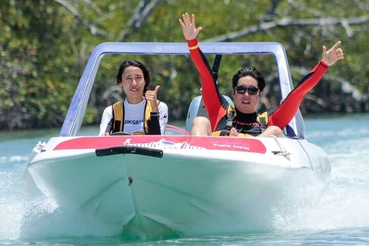 Speedboat and Snorkeling Adventure in Cancun — Nichupté Lagoon to Punta Nizuc Reef photo 2
