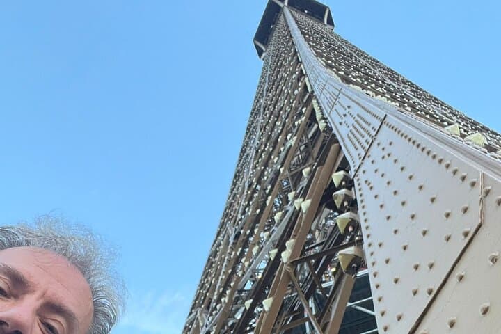 VIP Eiffel Tower Dinner, Summit & Seine Cruise — Private Paris Evening with Champagne photo 3