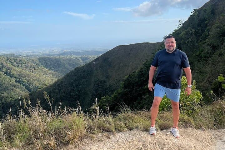 El Valle de Antón Full-Day: Waterfalls, Hot Springs & Local Market