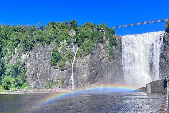 Quebec Half-Day Private Tour: Montmorency Falls & Île d'Orléans with a Certified Guide