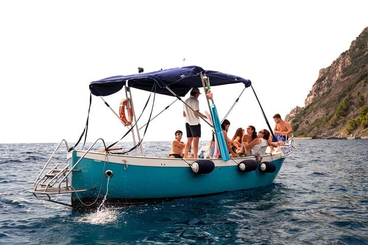 Sail the Cinque Terre Coast with Local White Wine photo 5