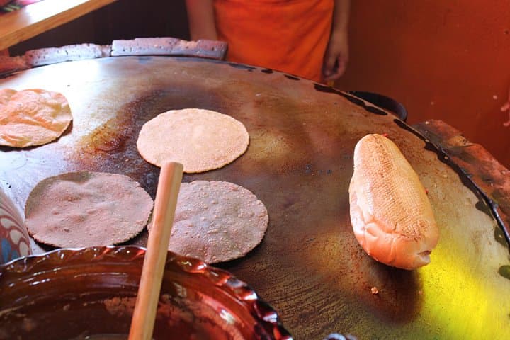 Cancun Private Shopping and Food Experience: Mercado 28, Tequila & Playa Delfines