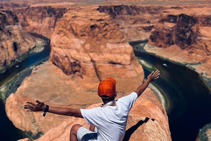 Day Trip to Lower Antelope Canyon and Horseshoe Bend from Las Vegas photo 4