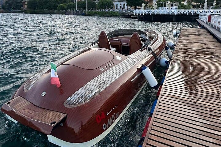 Historic MAS 28 Wooden Speedboat Tour on Lake Como — 2-Hour Private Experience