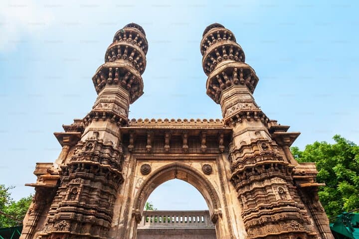 Private Walking Tour of Ahmedabad: Architecture, Pols & Street Food photo 3