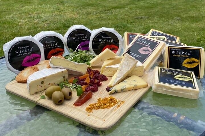 Coal River Valley Wine Trail: Richmond Tastings, Two‑Course Lunch & Tasman Views photo 4