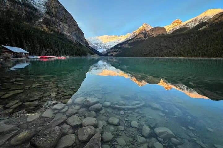 Canmore to Moraine Lake & Lake Louise: Shuttle Sightseeing Guide photo 5