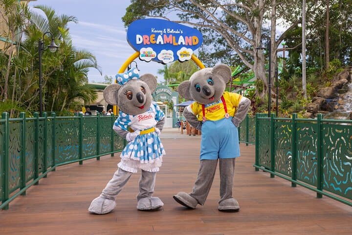 Explore Gold Coast Thrills: 2-Day Dreamworld Pass + SkyPoint Views