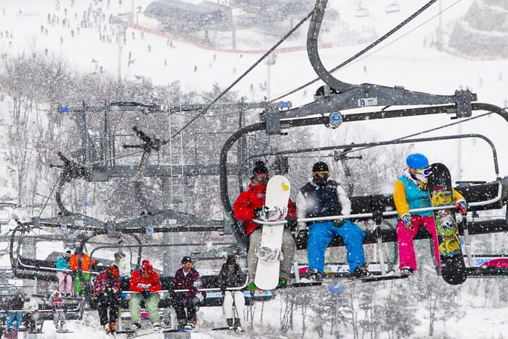 Eden Valley Ski Day from Busan — Beginner Slopes, Lessons & Sledding photo 4