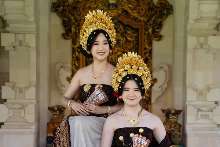 bali-traditional-dress-photoshoot-seminyak photo 2
