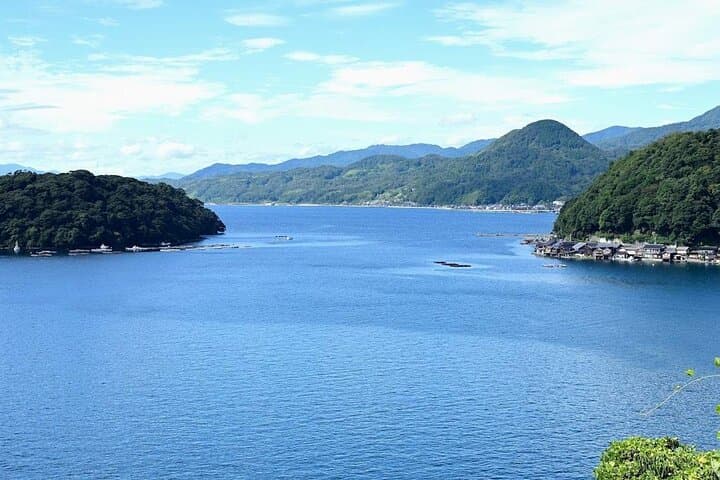 Amanohashidate & Ine Funaya Day Tour: Pine Sandbar, Boathouses and Bay Cruise