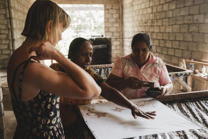Batik Workshop in Koggala: Hands-On Batik Making at Shermila Batiks near Galle photo 1