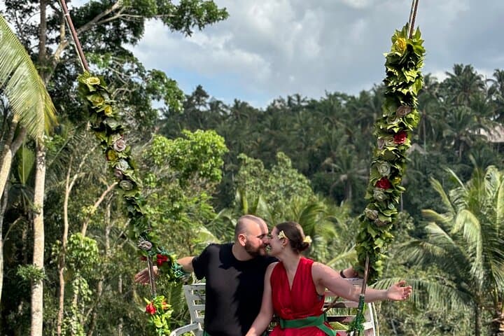 Best of Ubud: Full-Day Tour to Rice Terraces, Monkey Forest & Tegenungan Waterfall