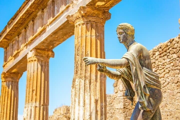Naples MegaCombo Guide: Pompeii, Hop-On Hop-Off & Naples Underground photo 6