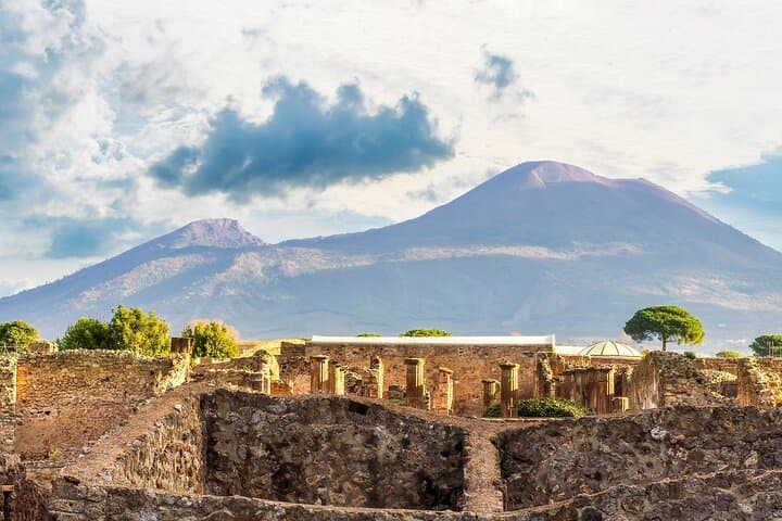 Naples MegaCombo Guide: Pompeii, Hop-On Hop-Off & Naples Underground photo 5