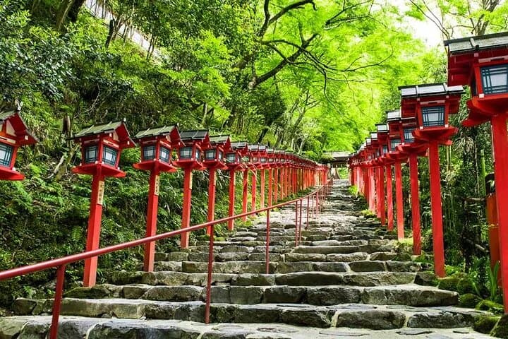Full-Day Kyoto Highlights: Kifune Shrine, Sanzen-in, Arashiyama Bamboo Forest & Yuzen Korin photo 2
