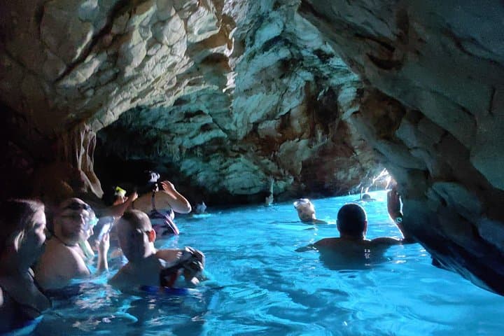 Private Hvar & Brač Day Tour — Hidden Bays, Zlatni Rat and Blue Lagoon photo 6