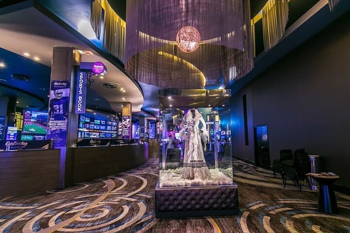 Punta Cana Party Bus Night Tour: Hard Rock, El Congo & Pal Patio Bar Experience photo 4