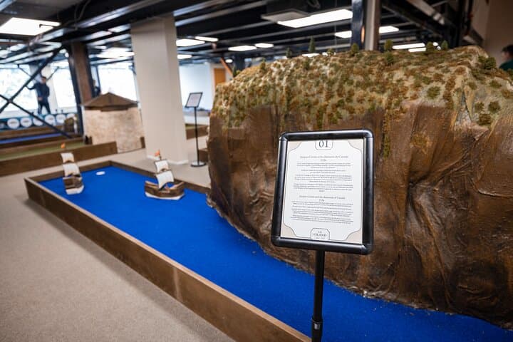 Vintage Immersive Mini Golf in Quebec City: Indoor Historical Course for All Ages photo 6