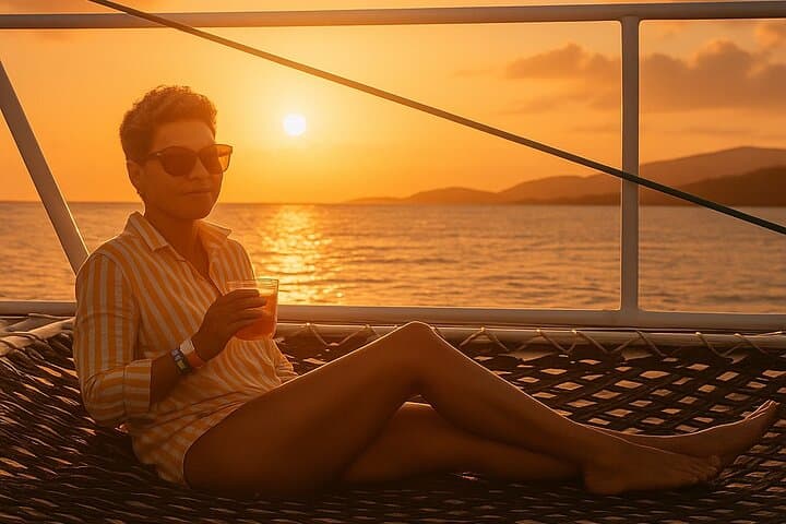 Grand Bahama Catamaran Sunset Cruise — Prosecco, Bahama Mamas & Coastal Views photo 3