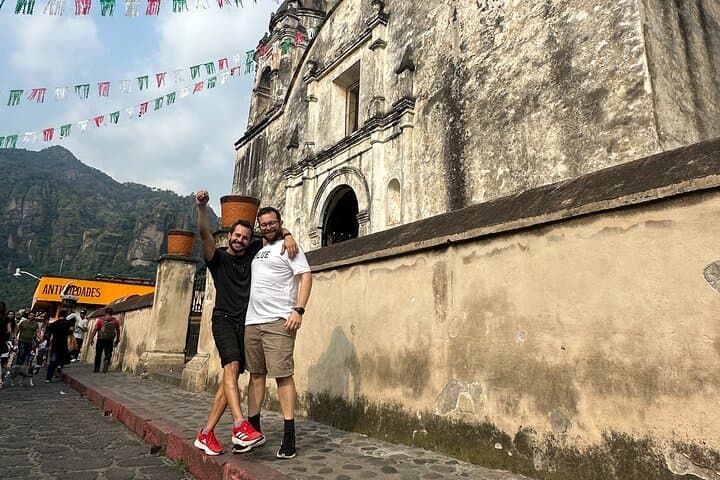 Sunrise Trek to El Tepozteco from Mexico City: Hike to the Ancient Pyramid