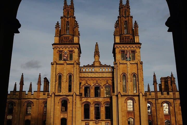 Oxford One‑Hour Private Walking Tour — Historic Centre Highlights photo 6