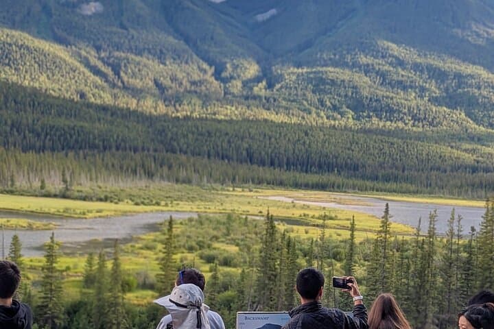 Custom Banff & Icefields Private Tour: Build Your Own Rockies Day Trip photo 6