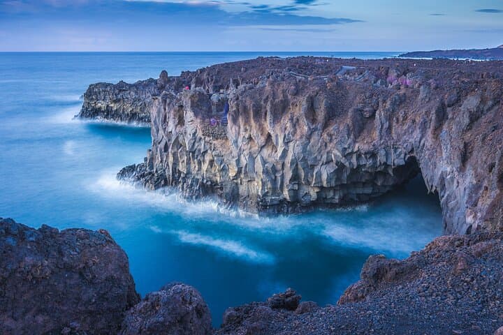 Lanzarote Volcanic Heart: Private Timanfaya, El Golfo & Los Hervideros Tour photo 2
