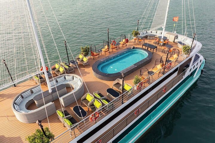 Luxury Amethyst Halong Bay Day Cruise from Hanoi — Sung Sot, Kayaking & Titop
