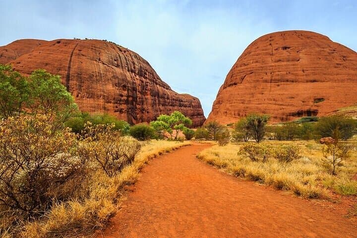 Overnight at Uluru: Sunset BBQ, Sunrise Views & Kata Tjuta Walpa Gorge photo 6