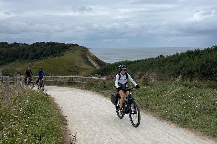 E-Bike Tour of Normandy D-Day Beaches: Omaha Beach & American Cemetery from Bayeux photo 2