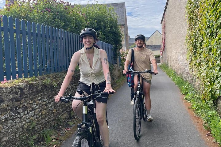 E-Bike Tour of Normandy D-Day Beaches: Omaha Beach & American Cemetery from Bayeux photo 3