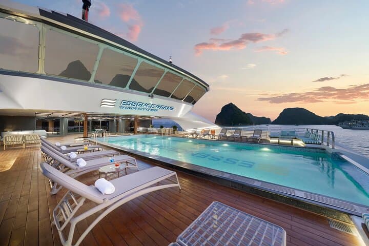 Luxury Halong Bay 2D1N: Grand Pioneers 6-Star Cruise Experience photo 3
