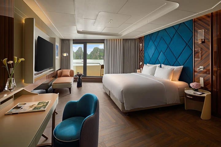 Halong Bay 2-Day Luxury Cruise with Pool — 6-Star Overnighter from Hanoi photo 2