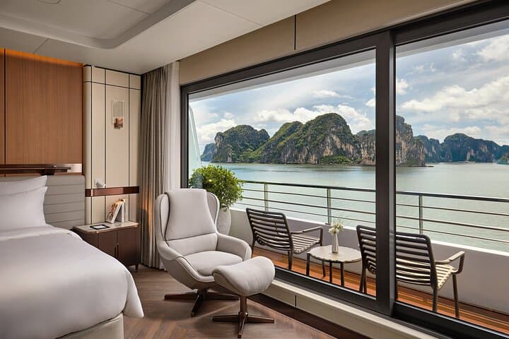 Luxury Halong Bay 2-Day 1-Night Cruise with Pool from Hanoi photo 3