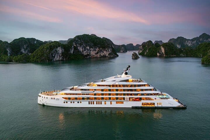 Luxury Halong Bay 2D1N: Grand Pioneers 6-Star Cruise Experience