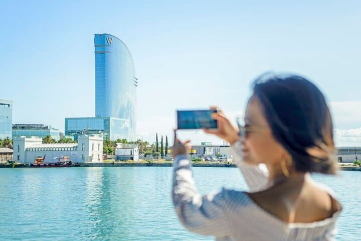 Barcelona from Sea to Sky: Sailing Transfer and 7‑Minute Panoramic Helicopter Ride photo 3