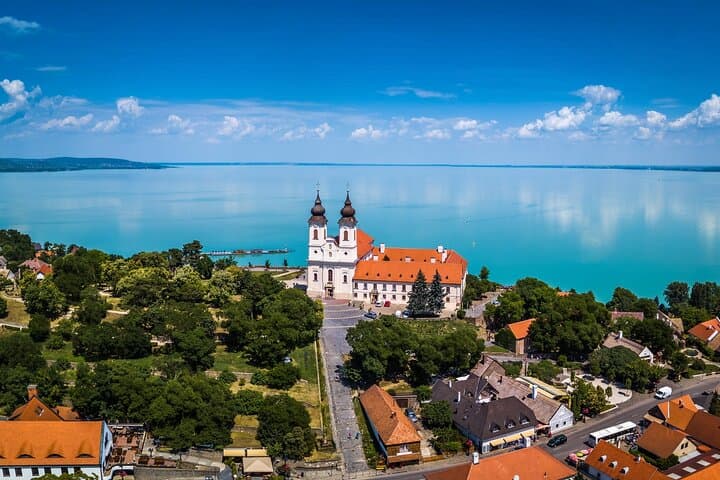 Tihany Peninsula Day Trip from Budapest: Private Tour & Skip-the-Line Tihany Abbey