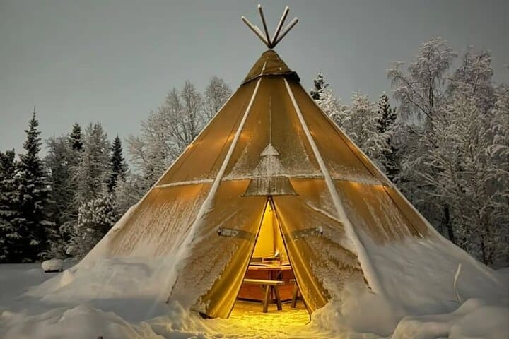 Kiruna Northern Lights Tour & Sami BBQ: Aurora Chase with Lavvu Dinner photo 5