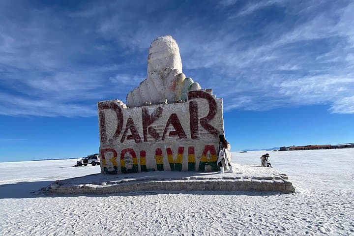 Full-Day Uyuni Salt Flats Tour with Lunch — Train Cemetery, Colchani & Sunset photo 6