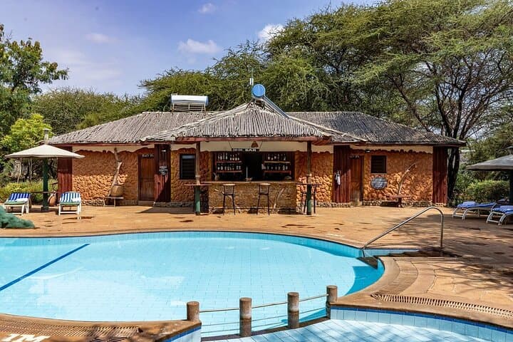 Amboseli to Tsavo: Private 5-Day Safari from Nairobi photo 4