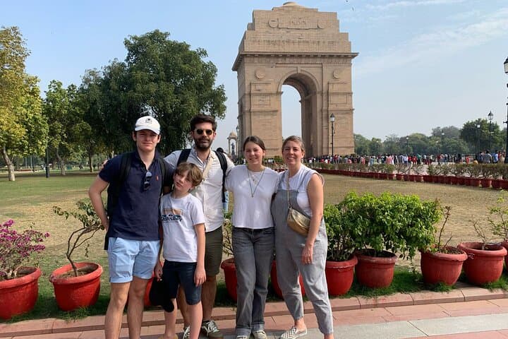 Exploring Old & New Delhi: Private Full- or Half-Day City Tour