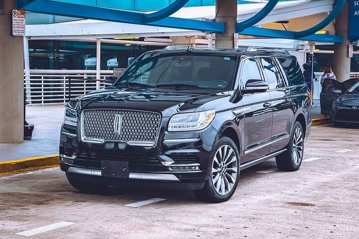 Jacksonville Airport to Hammock Beach Private Limo Transfer — JAX to Palm Coast photo 3