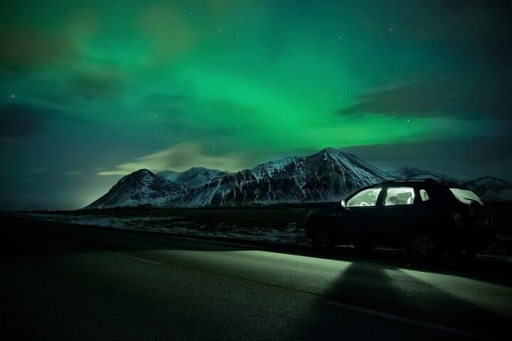 Kiruna Northern Lights Chase by Car: Arctic Aurora Tour