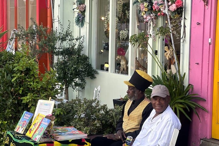 Notting Hill Walking Tour: Portobello, Golborne Road & Trellick Tower