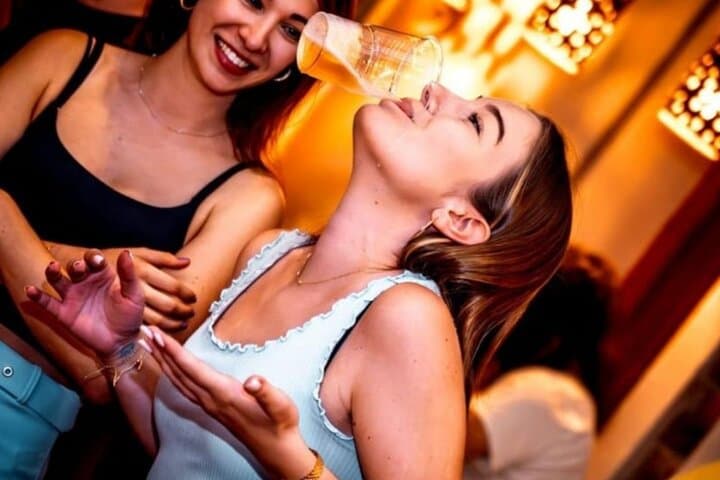 Original Athens Pub Crawl: Nightlife Bar-Hopping in Central Athens photo 5