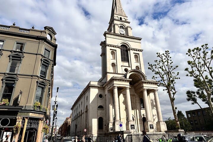 Live Like a Local: Spitalfields & Brick Lane Food and Culture Walking Tour photo 4